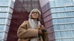 Štýlové tipy pre ľudí po 60-ke: ako farby a strih môžu omladiť